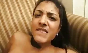 ഇന്ത്യൻ പെൺകുട്ടി കറ ...