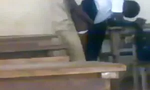 ക്ലാസിലെ ആഫ്രിക്കൻ ക ...